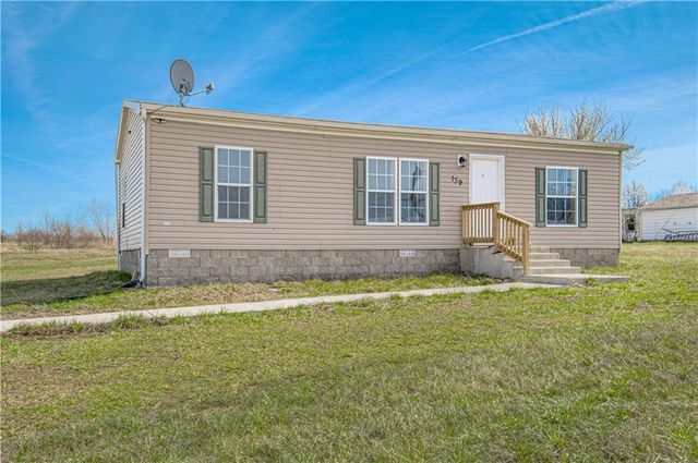 139 SW 1521st Road, Kingsville, MO 64061