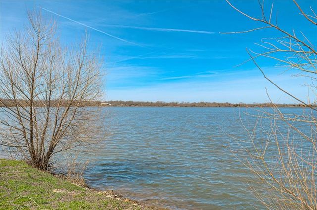 139 SW 1521st Road, Kingsville, MO 64061