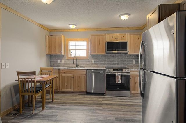 139 SW 1521st Road, Kingsville, MO 64061