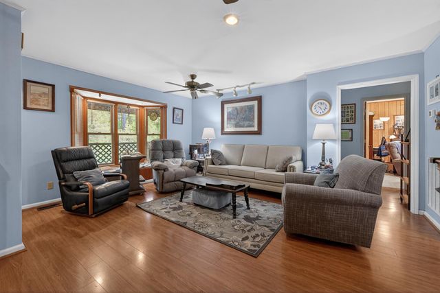 294 Cedar Canyon Drive, Spartanburg, SC 29307