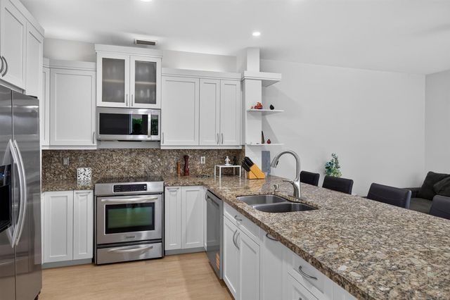 229 E Bayridge Drive, Weston, FL 33326