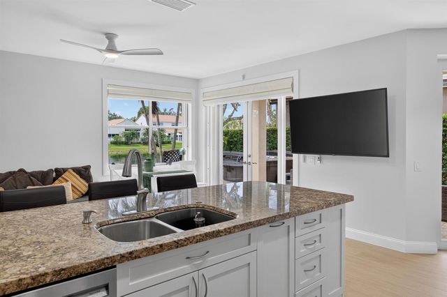 229 E Bayridge Drive, Weston, FL 33326