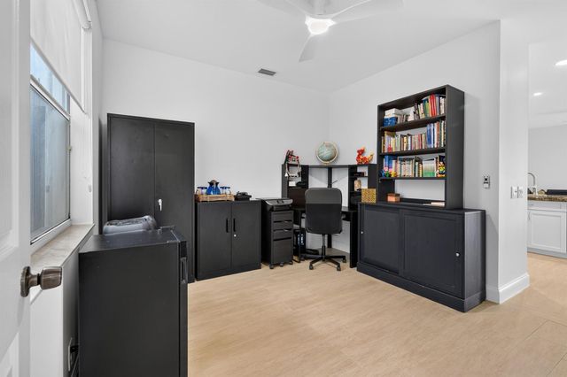 229 E Bayridge Drive, Weston, FL 33326