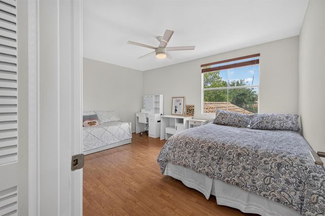 229 E Bayridge Drive, Weston, FL 33326
