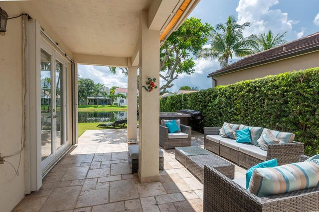 229 E Bayridge Drive, Weston, FL 33326