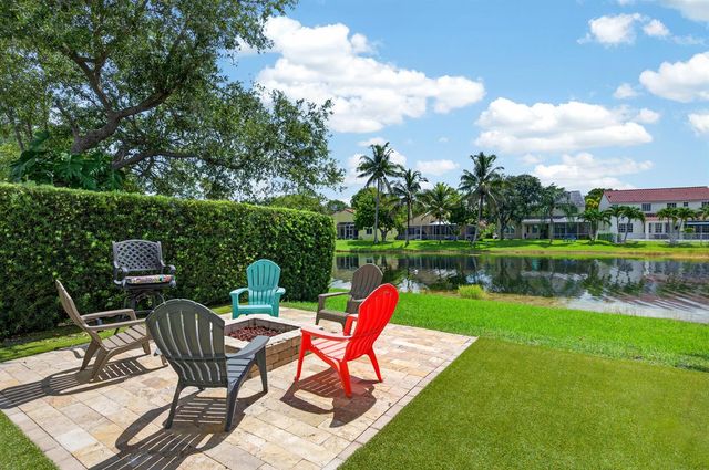 229 E Bayridge Drive, Weston, FL 33326