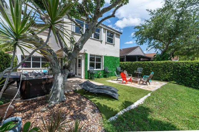 229 E Bayridge Drive, Weston, FL 33326
