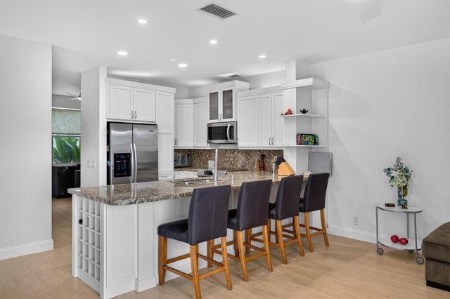 229 E Bayridge Drive, Weston, FL 33326