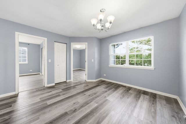 3335 Silver City Court, Montgomery, IL 60538