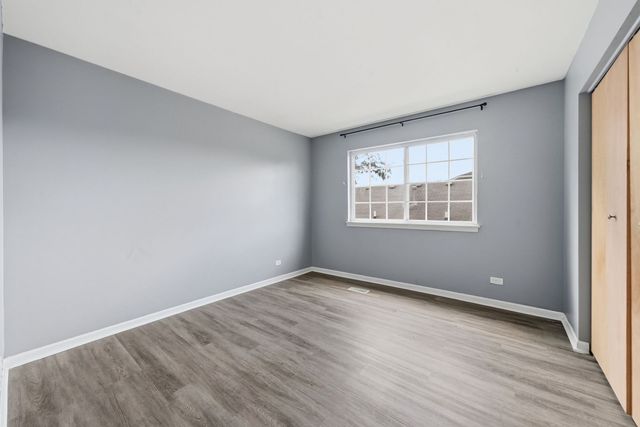 3335 Silver City Court, Montgomery, IL 60538