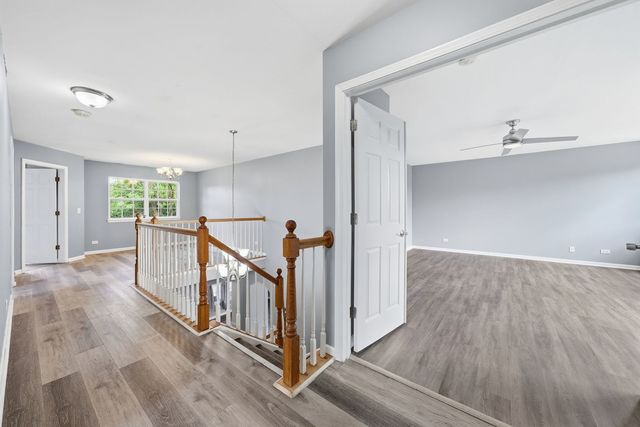 3335 Silver City Court, Montgomery, IL 60538