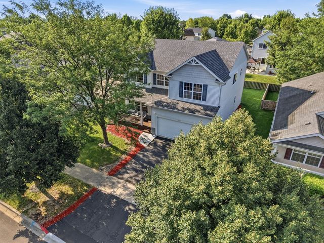 3335 Silver City Court, Montgomery, IL 60538