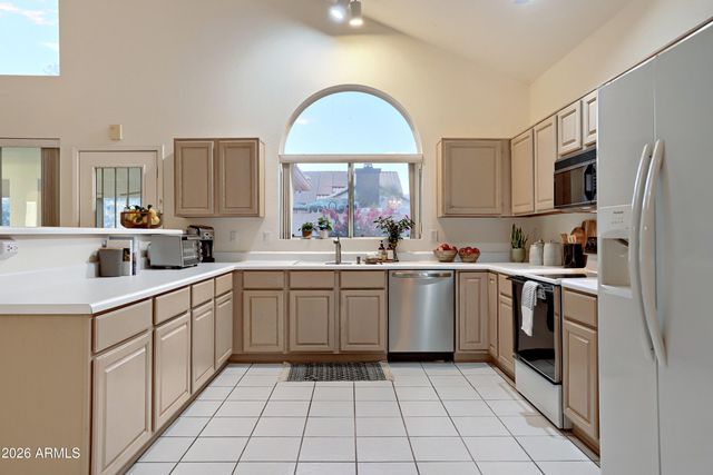 5022 W BUCKSKIN Trail W, Phoenix, AZ 85083