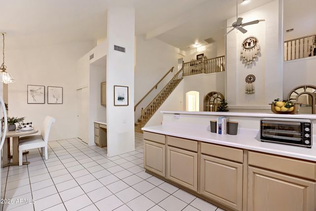 5022 W BUCKSKIN Trail W, Phoenix, AZ 85083