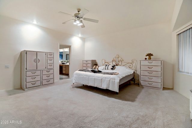 5022 W BUCKSKIN Trail W, Phoenix, AZ 85083