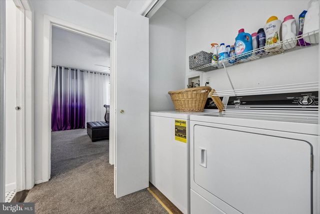 6 REBECCA CT, Trenton, NJ 08628