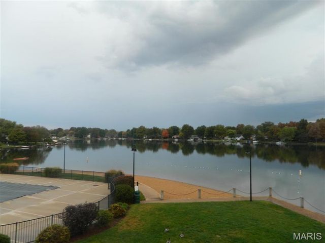 1741 Gascony Parc Drive, Lake St Louis, MO 63367