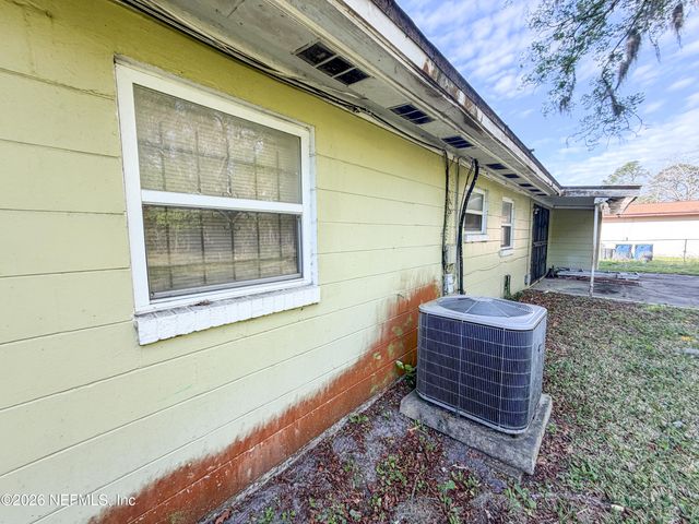 2231 PALMDALE Street, Jacksonville, FL 32208