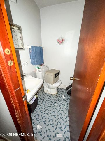 2231 PALMDALE Street, Jacksonville, FL 32208