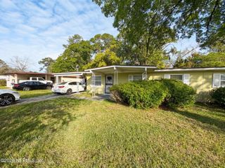 2231 PALMDALE Street, Jacksonville, FL 32208