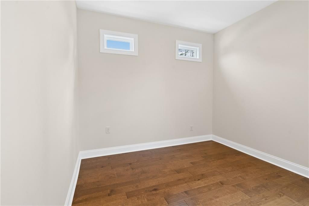 Image 16 of property listing at 551 Pearl Street, Cumming, GA 30040