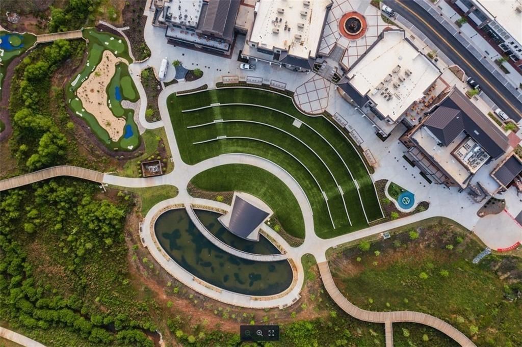 Image 32 of property listing at 551 Pearl Street, Cumming, GA 30040