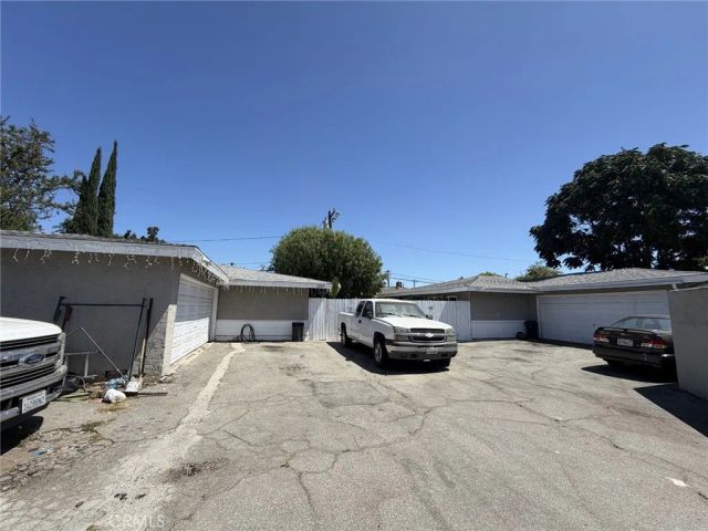 1735 W Washington, Santa Ana, CA 92706