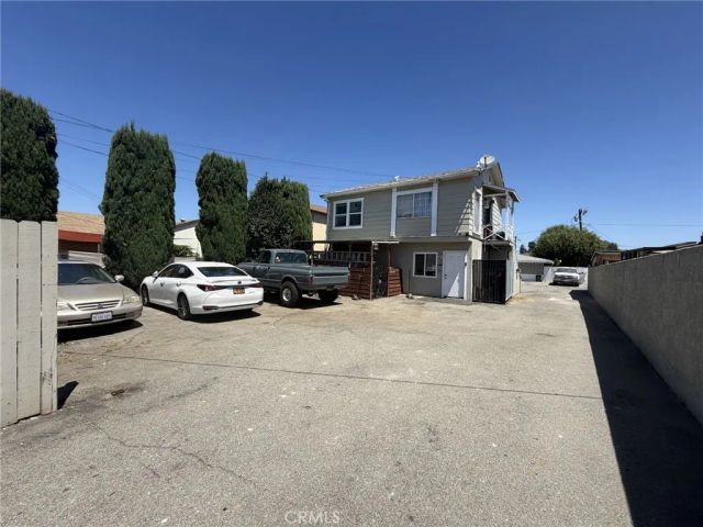 1735 W Washington, Santa Ana, CA 92706