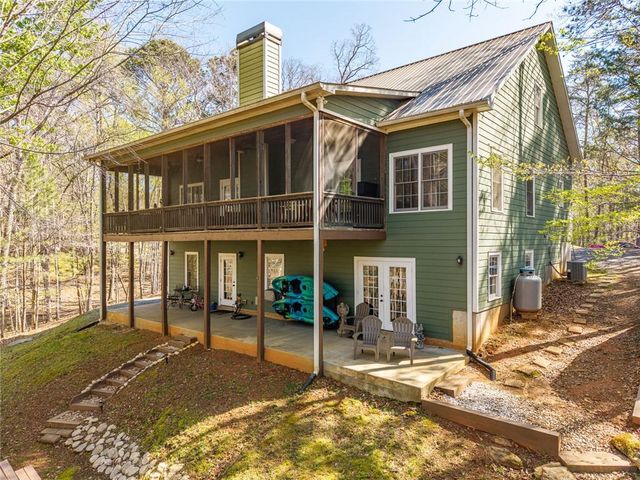 144 Monet Drive, Ellijay, GA 30540