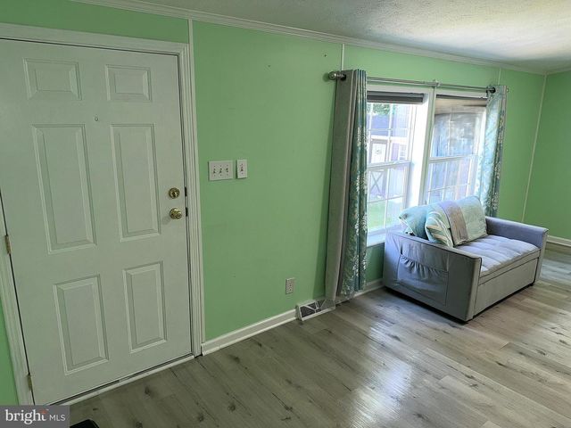 275 JANETS CT, Lothian, MD 20711