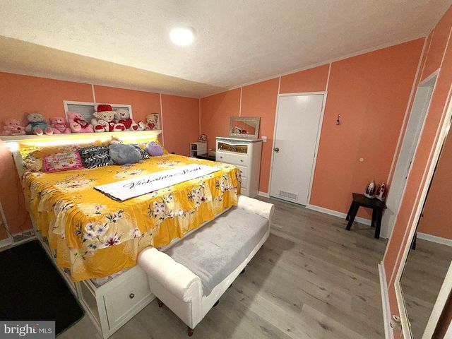 275 JANETS CT, Lothian, MD 20711
