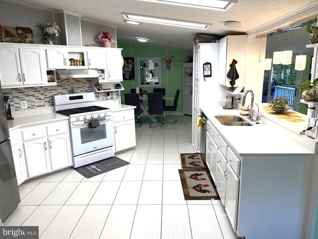 275 JANETS CT, Lothian, MD 20711