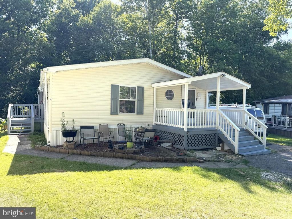 275 JANETS CT, Lothian, MD 20711