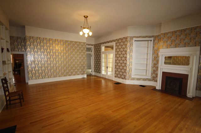 1019 E Main St, Murfreesboro, TN 37130