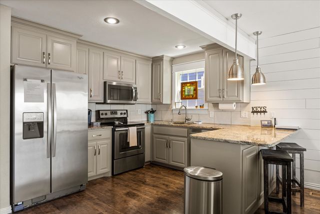 6418 Carol Court, Granbury, TX 76048