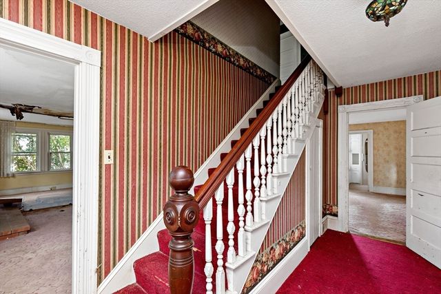 437 Main St, Wareham, MA 02571