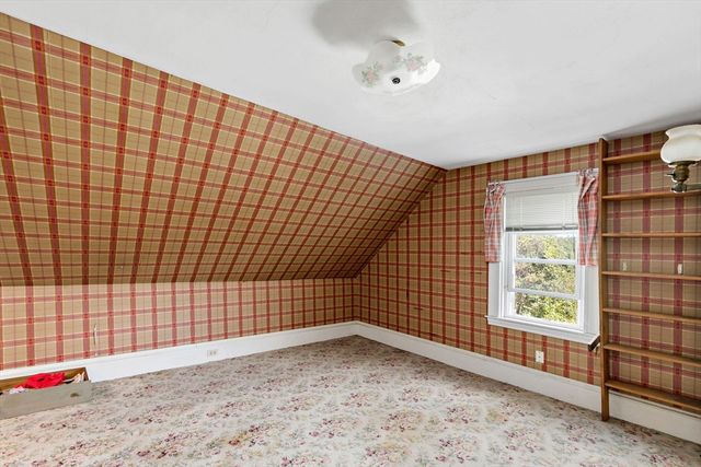 437 Main St, Wareham, MA 02571