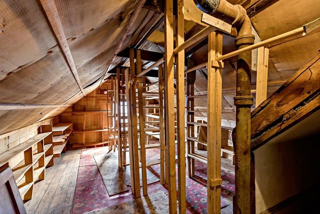 437 Main St, Wareham, MA 02571