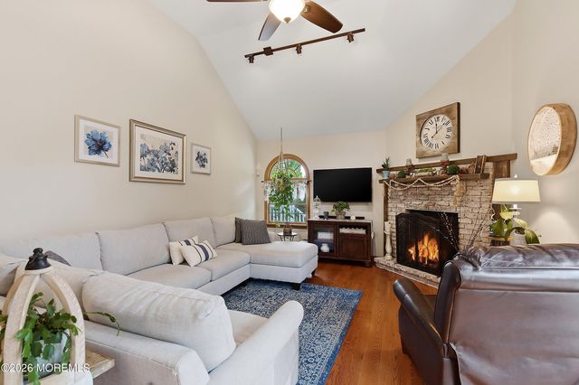 107 Frog Hollow Road, Forked River, NJ 08731