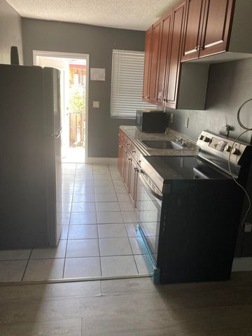 1175 NE 6TH Avenue NE 1-2, Fort Lauderdale, FL 33304