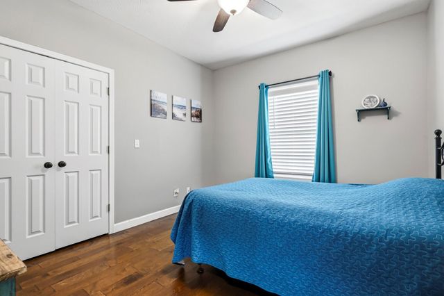 1712 S Songbird Circle, Nixa, MO 65714