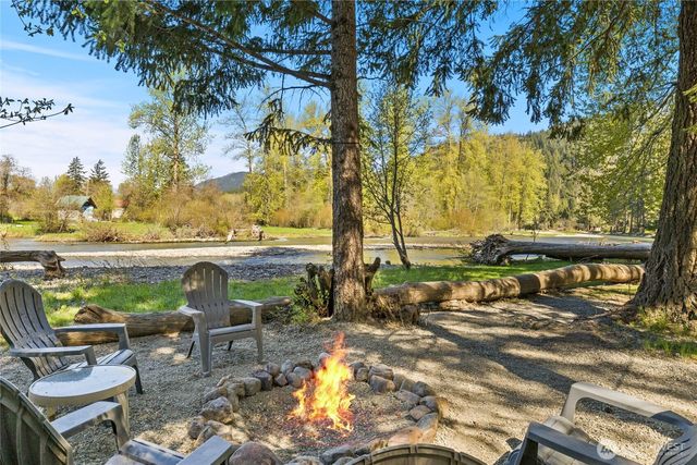 61 Heron Dr, Cle Elum, WA 98922