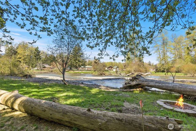 61 Heron Dr, Cle Elum, WA 98922