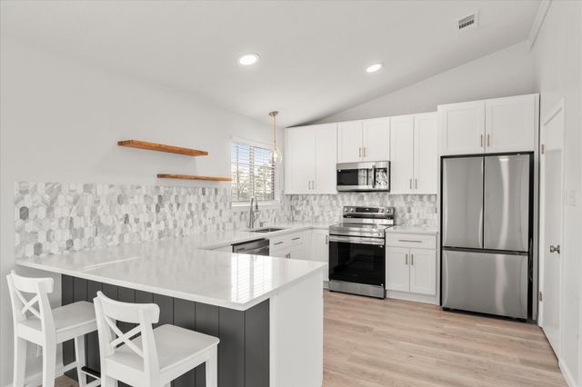 306 Lazy Cane Ranch Road, Trinidad, TX 75163