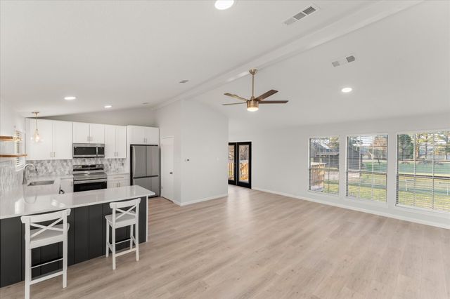 306 Lazy Cane Ranch Road, Trinidad, TX 75163