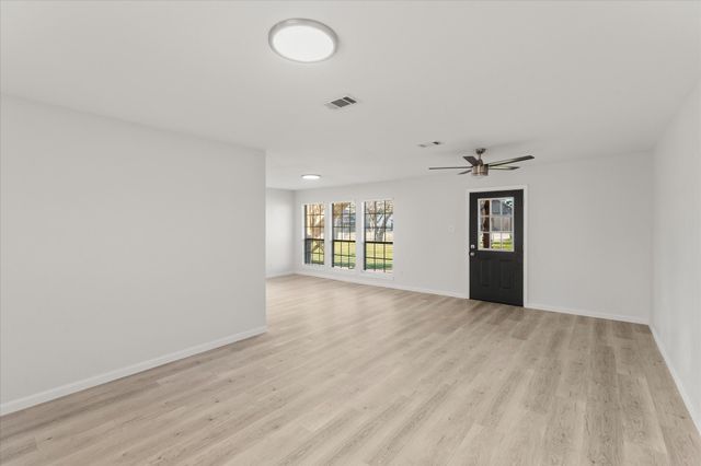 306 Lazy Cane Ranch Road, Trinidad, TX 75163