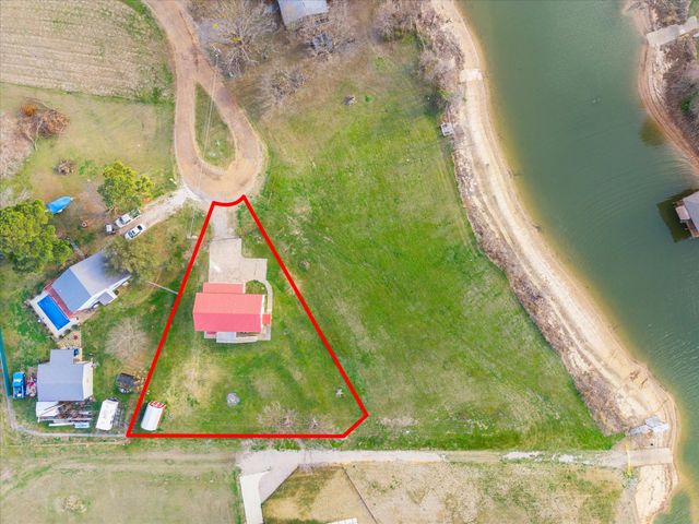 306 Lazy Cane Ranch Road, Trinidad, TX 75163