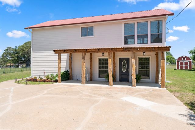 306 Lazy Cane Ranch Road, Trinidad, TX 75163
