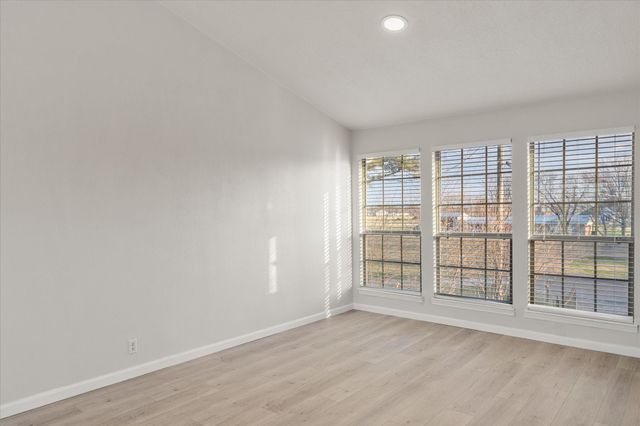 306 Lazy Cane Ranch Road, Trinidad, TX 75163