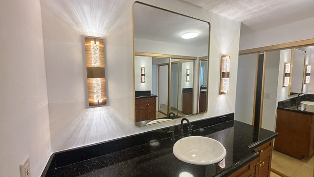 3589 S Ocean Boulevard L12, South Palm Beach, FL 33480